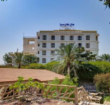 Kish-island-Gardenia