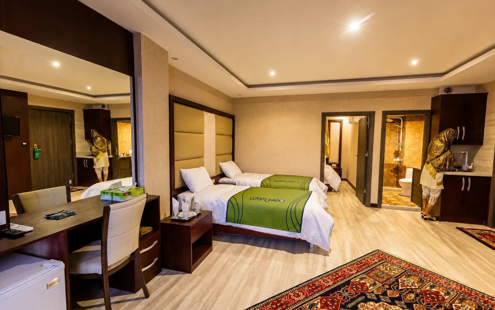 سوئیت یک خواب چهار نفره با دید دریا